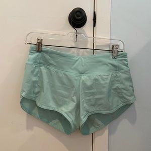 Lululemon Speed Up Shorts 2.5”